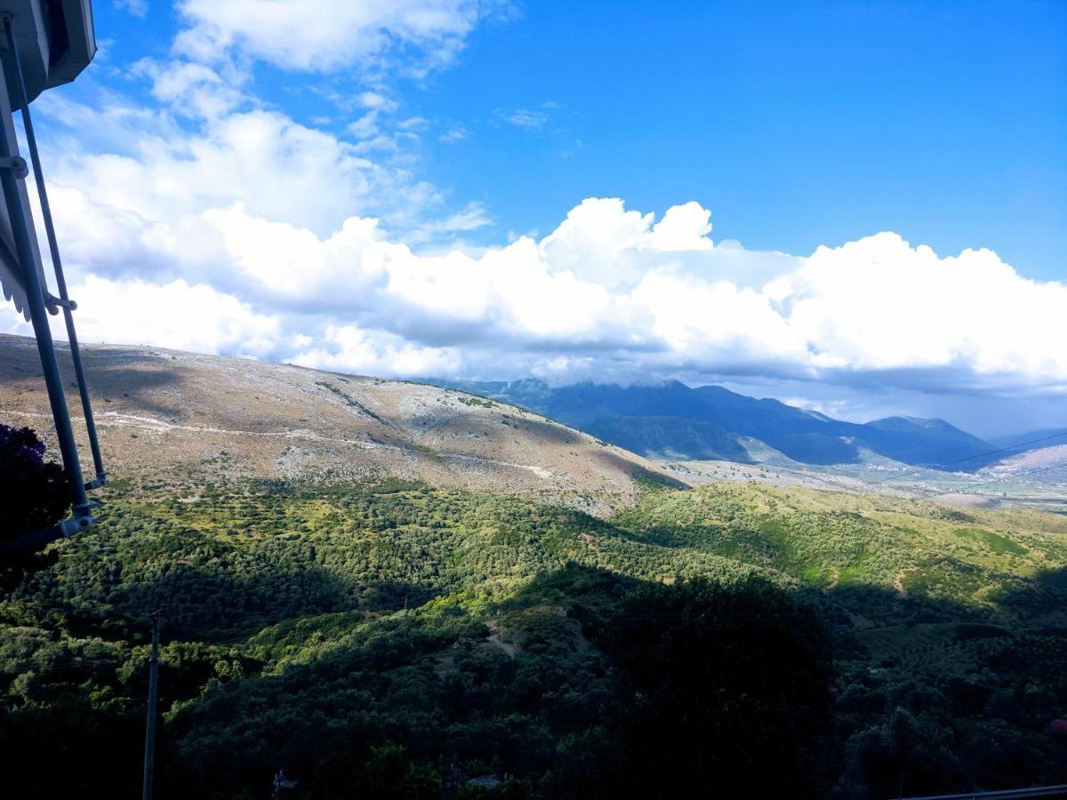 NiviceSaranda Landscape公寓 外观 照片